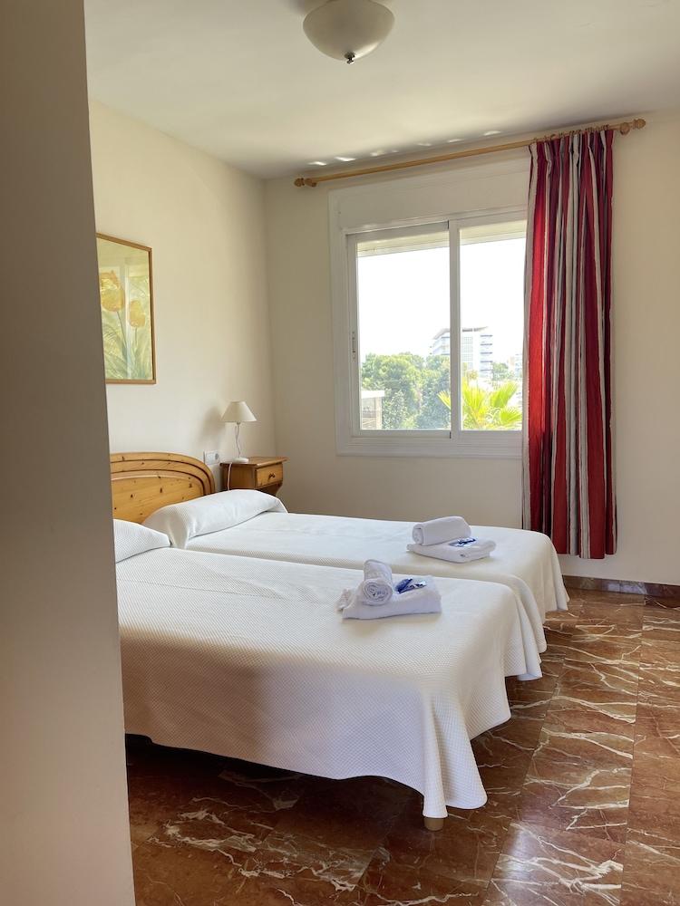Aparthotel Residencial Vidalbir L'Alfas del Pi Exterior foto