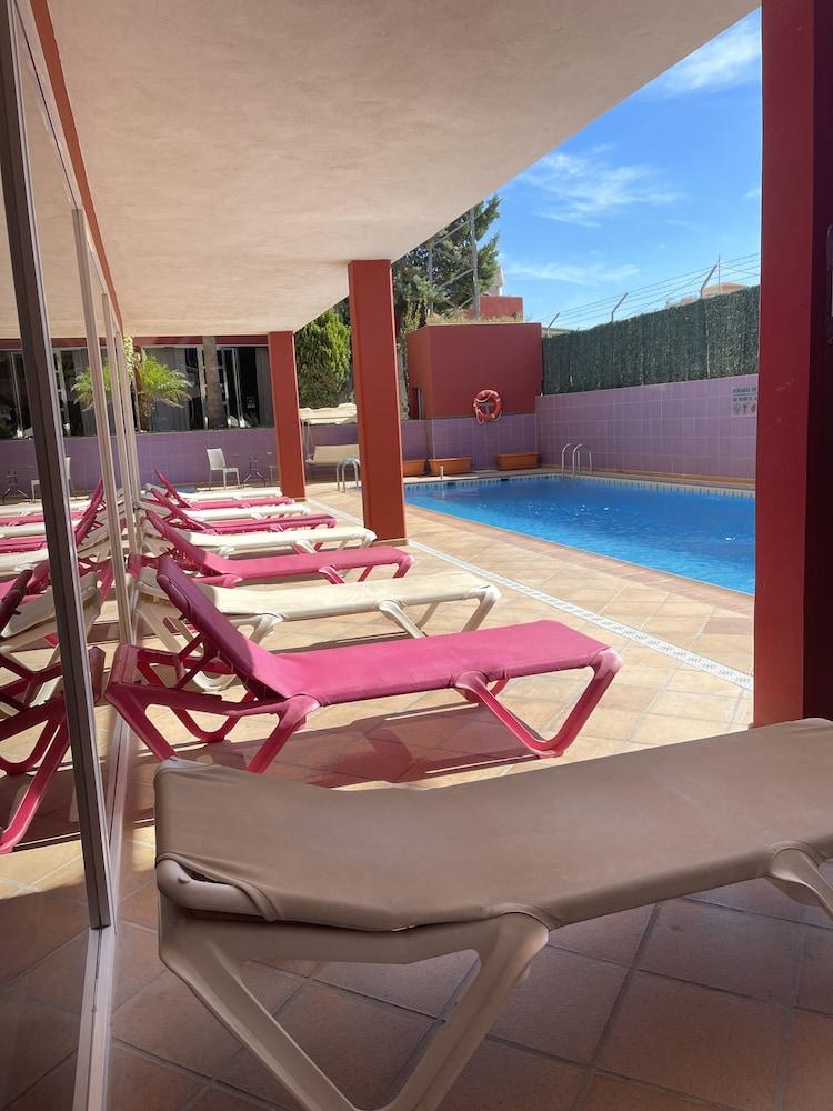 Aparthotel Residencial Vidalbir L'Alfas del Pi Exterior foto