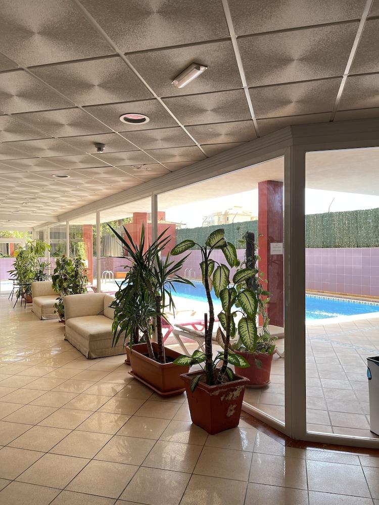Aparthotel Residencial Vidalbir L'Alfas del Pi Exterior foto
